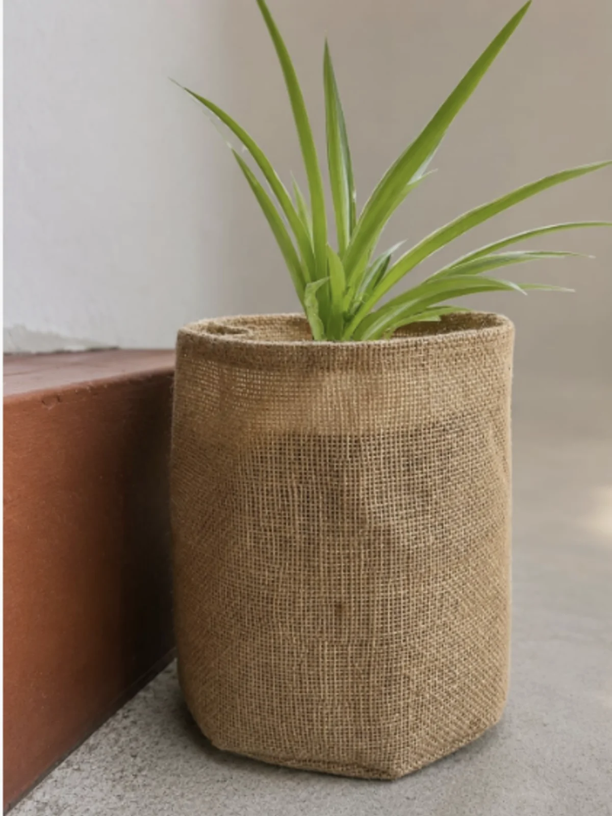 Round Jute Plant Sack